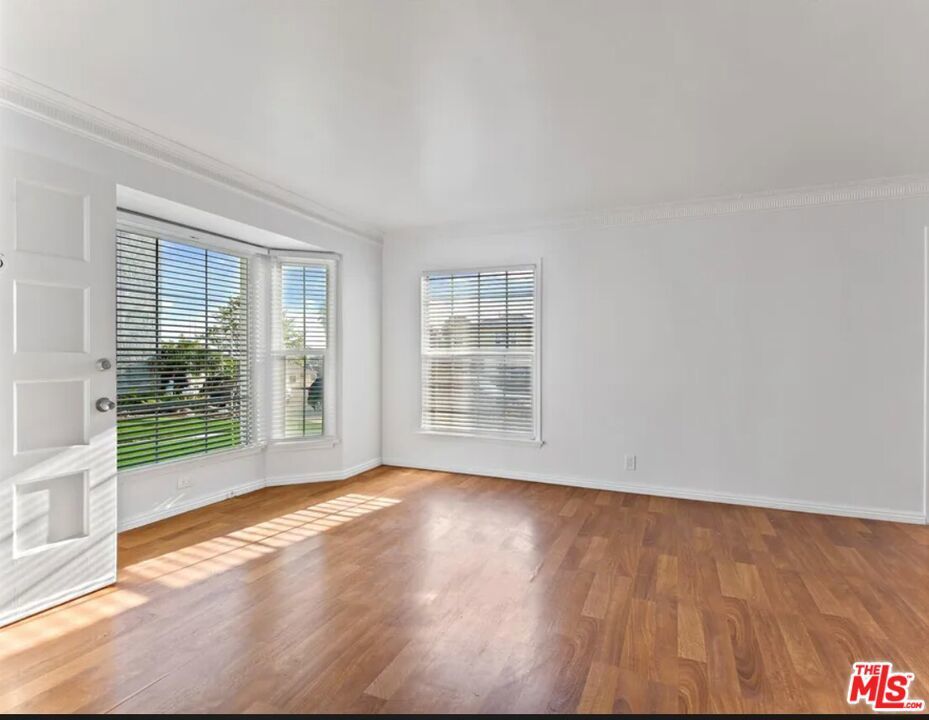 Photo of Listing #26644173