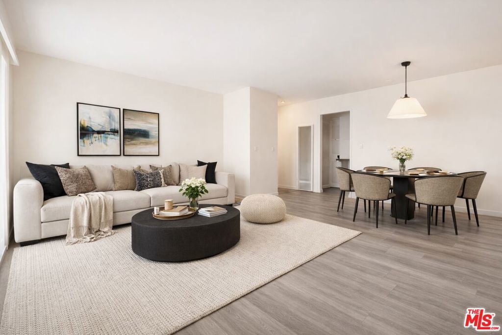 Photo of Listing #26644405