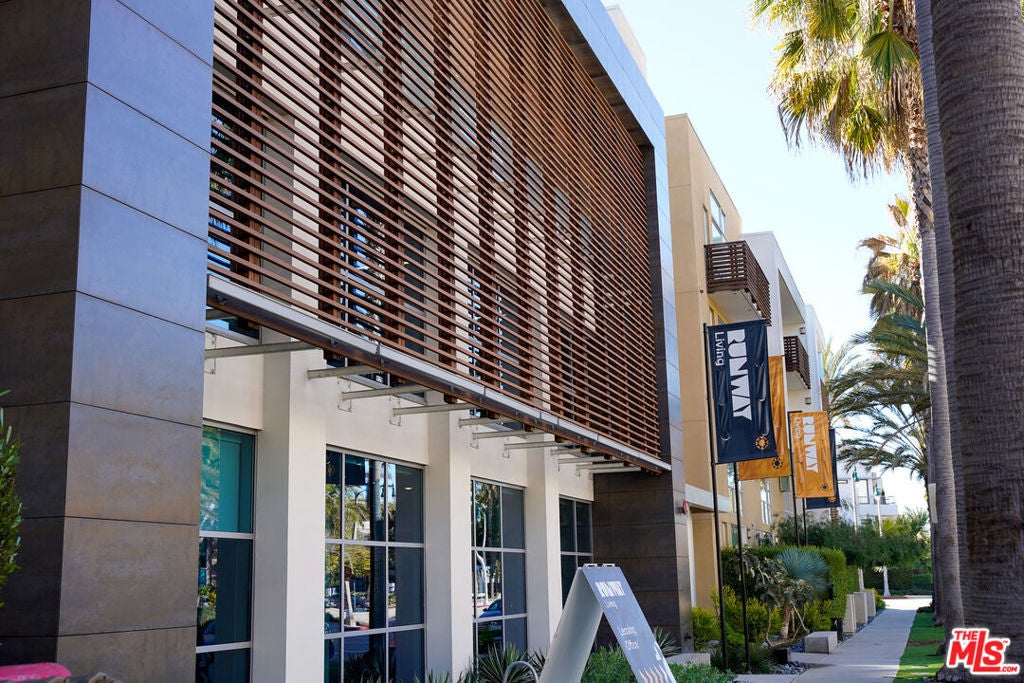 Photo of Listing #26644567