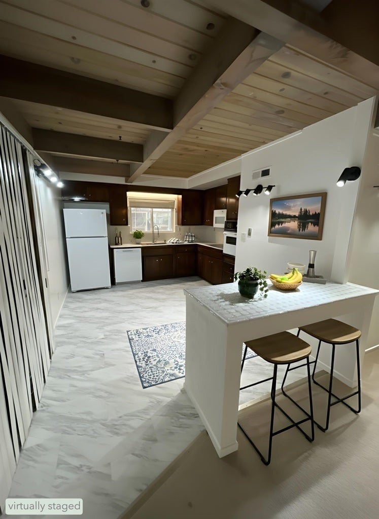 Photo of Listing #41122339