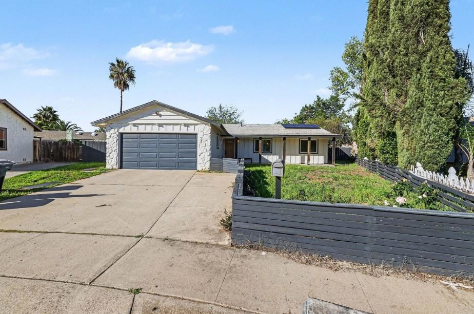 Photo of Listing #ML82032942