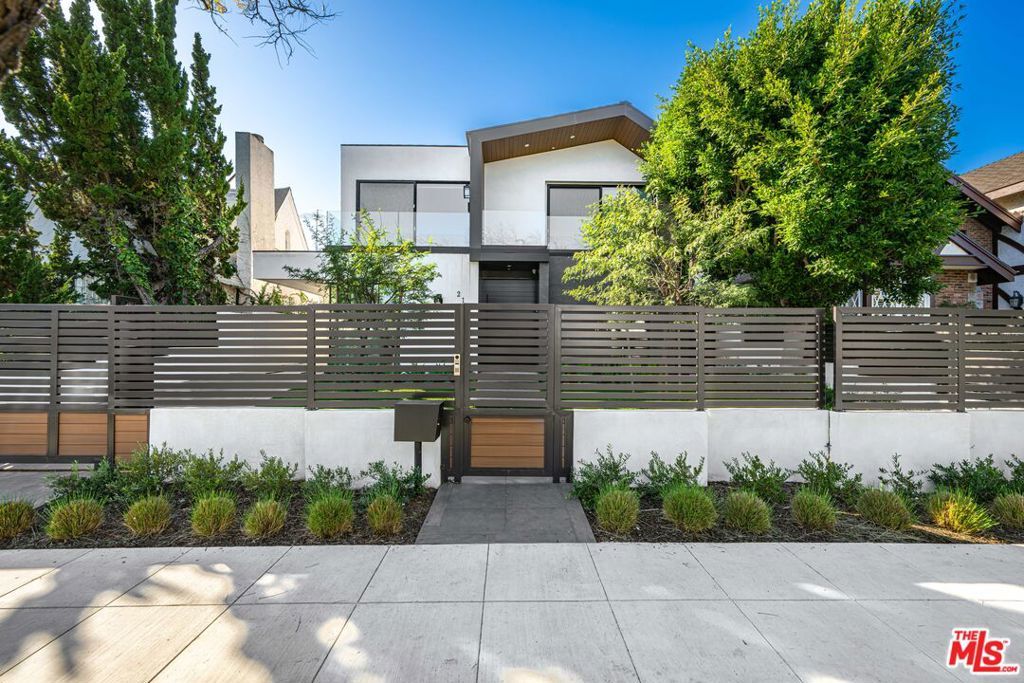 Photo of Listing #26645371