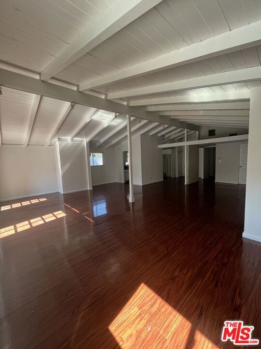 Photo of Listing #26645445