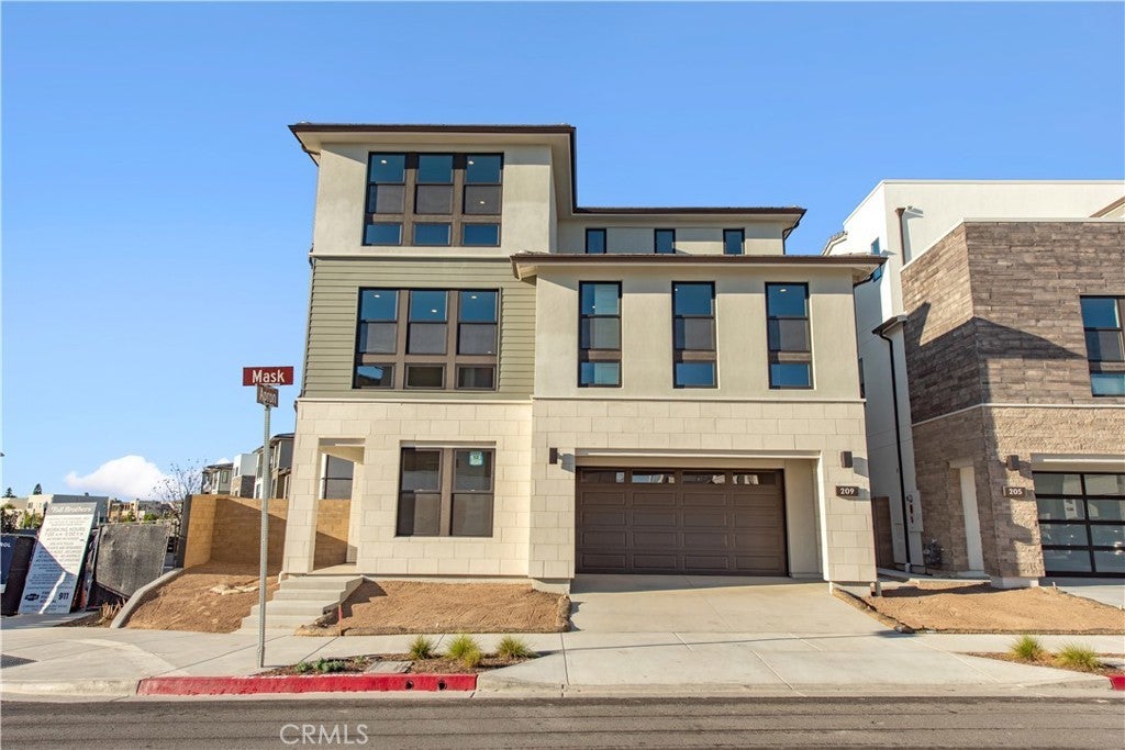 Photo of Listing #OC26022806