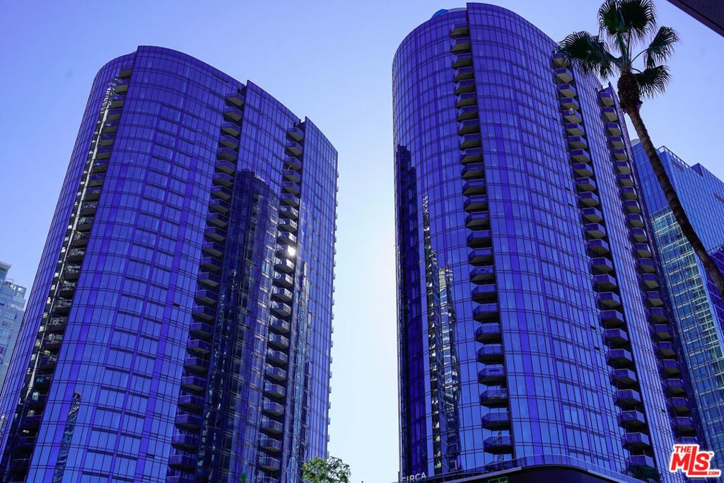 Photo of Listing #26639981