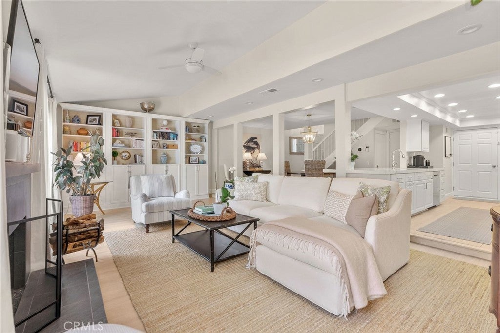 Photo of Listing #PW26023272