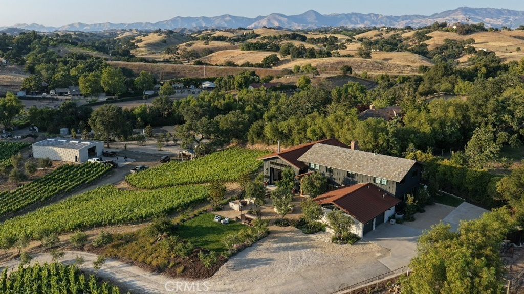 2575 Park Street, Los Olivos