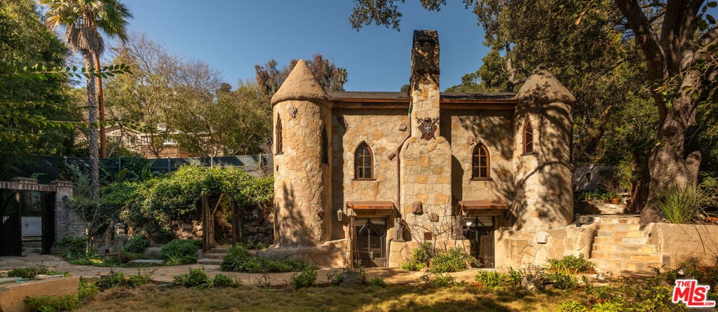 Photo of Listing #26641493