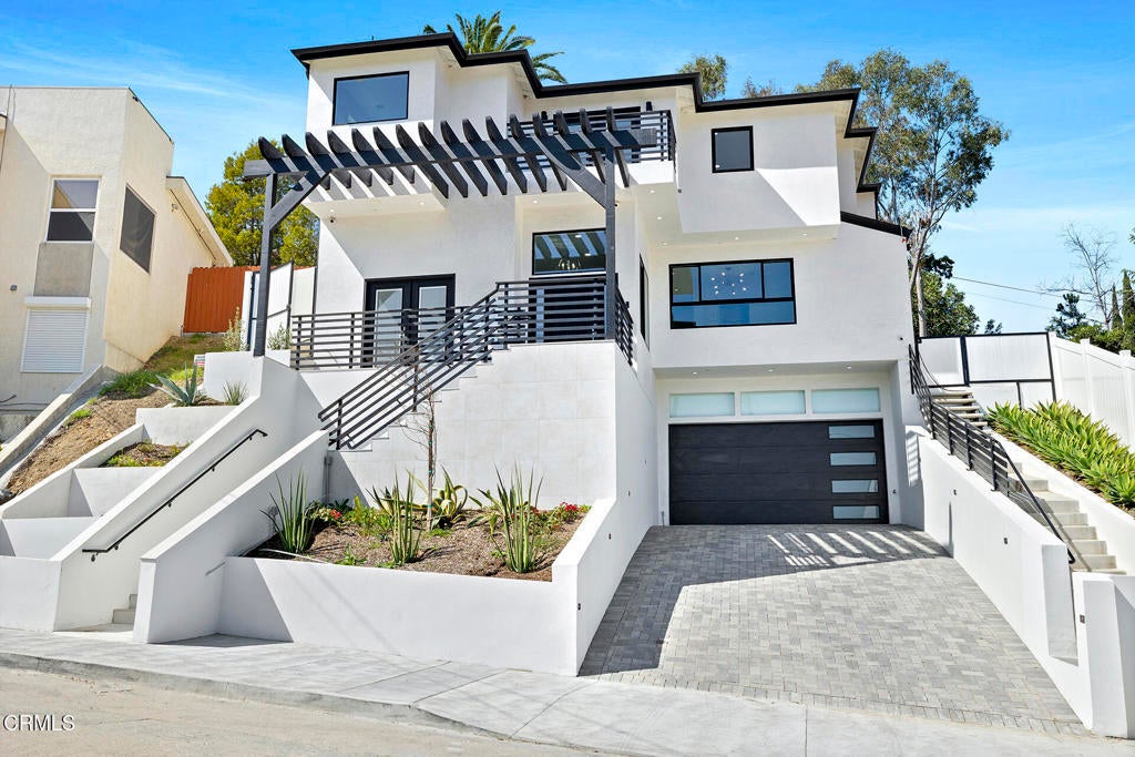 Photo of Listing #P1-25684