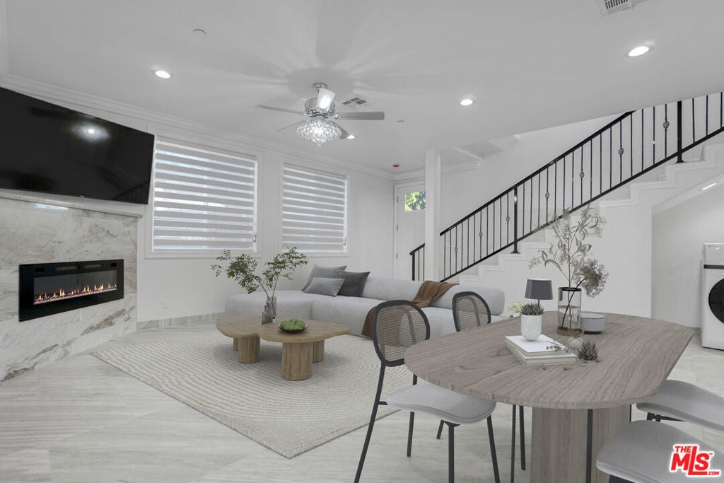 Photo of Listing #26646747