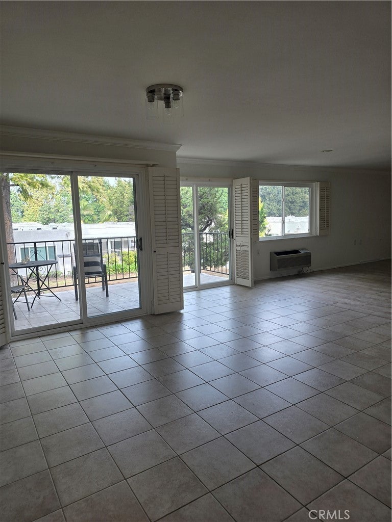 Photo of Listing #OC26023381