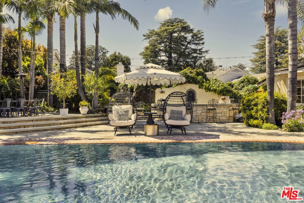 Photo of Listing #26647235