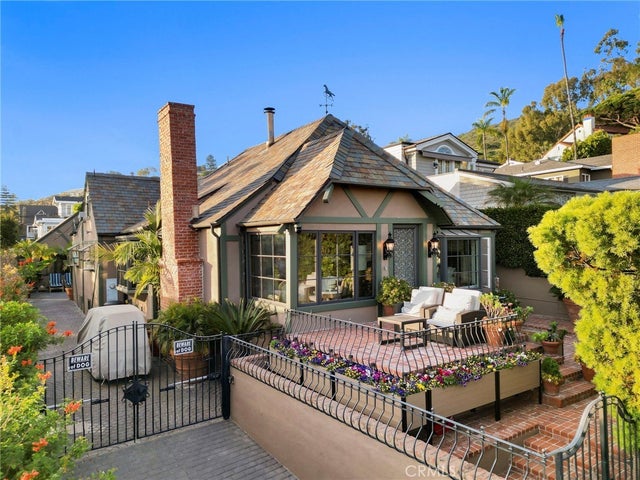 486 Holly Street, Laguna Beach.