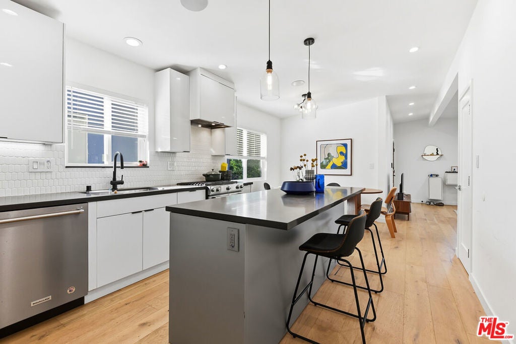 Photo of Listing #26646383