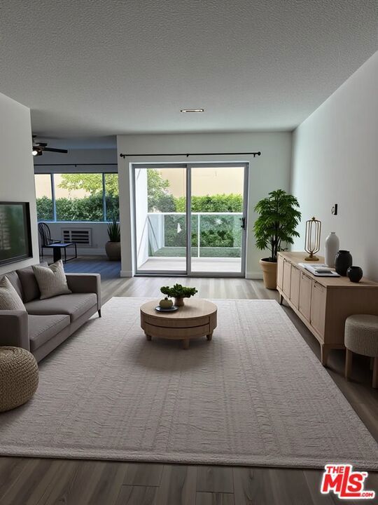 Photo of Listing #26647879