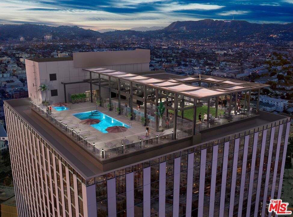 Photo of Listing #26647953