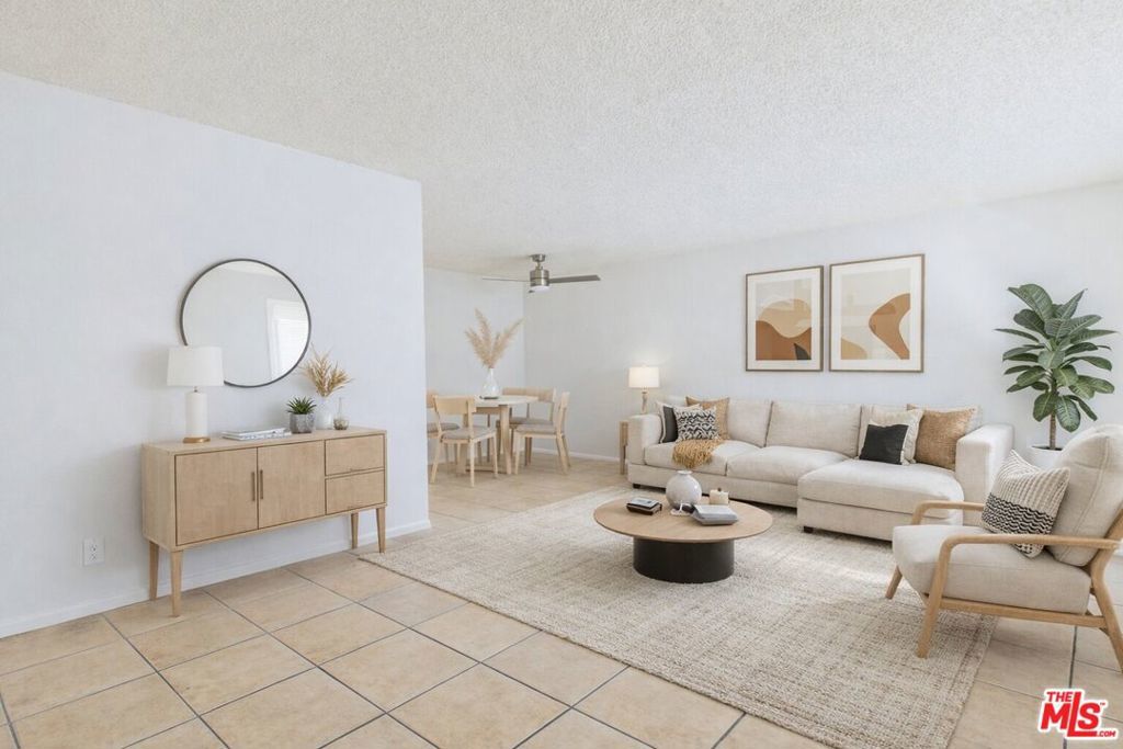 Photo of Listing #26647967