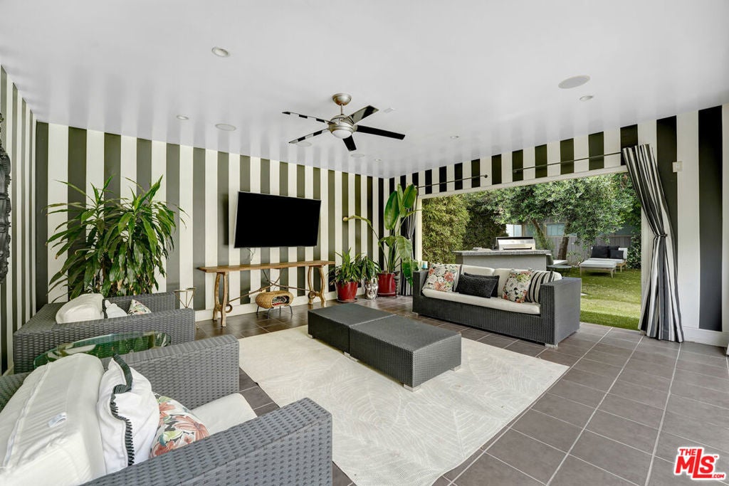 Photo of Listing #26647965