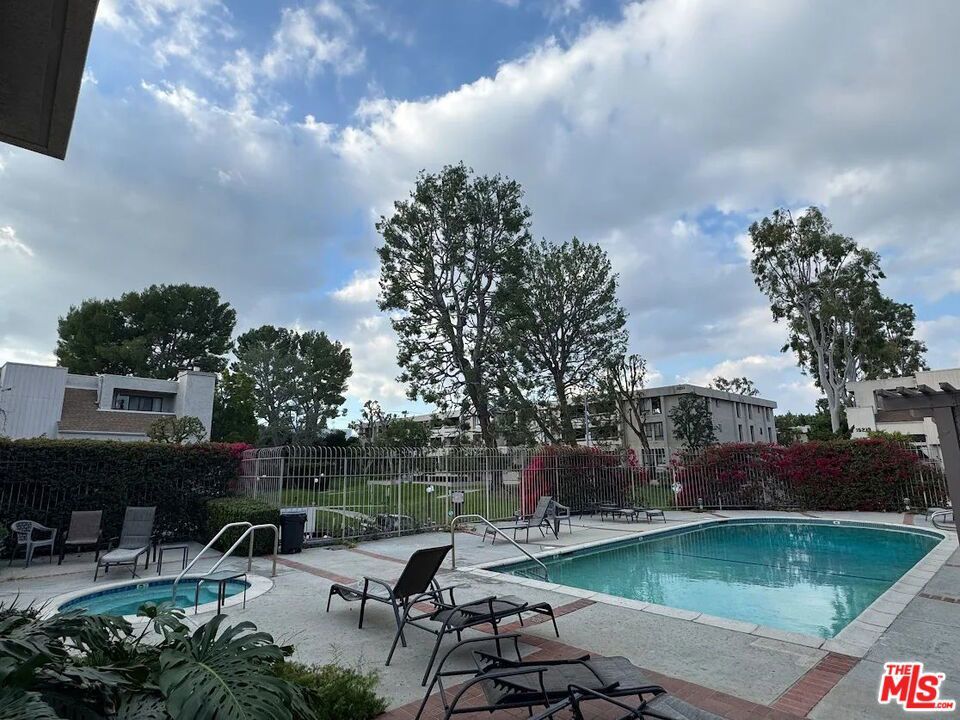 Photo of Listing #26648139