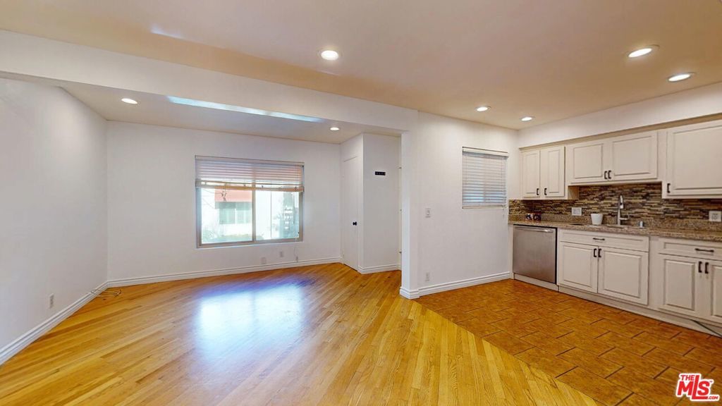 Photo of Listing #26648161