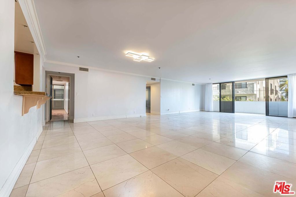 Photo of Listing #26647011