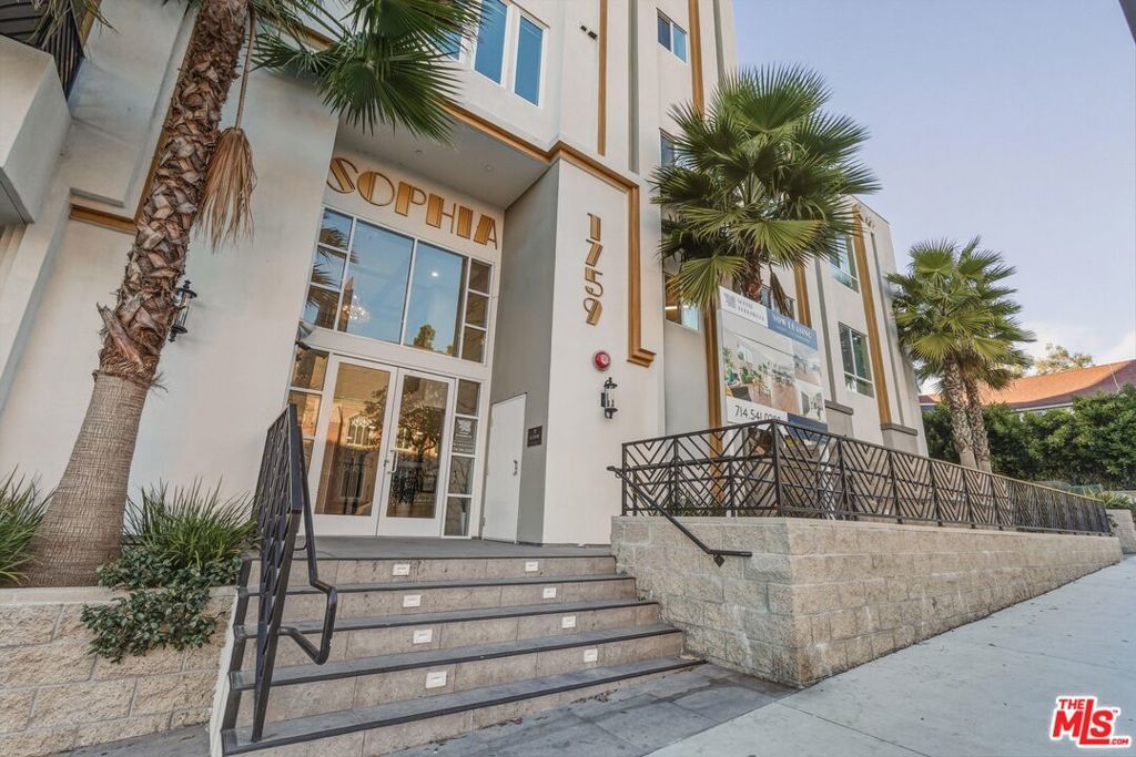 Photo of Listing #26648613