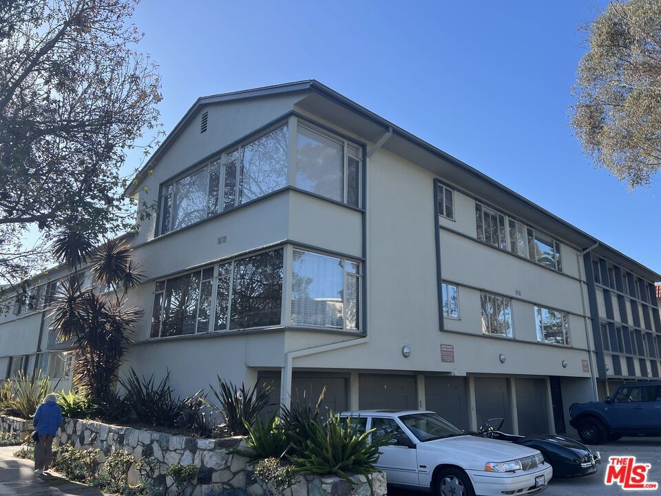 Photo of Listing #26648663