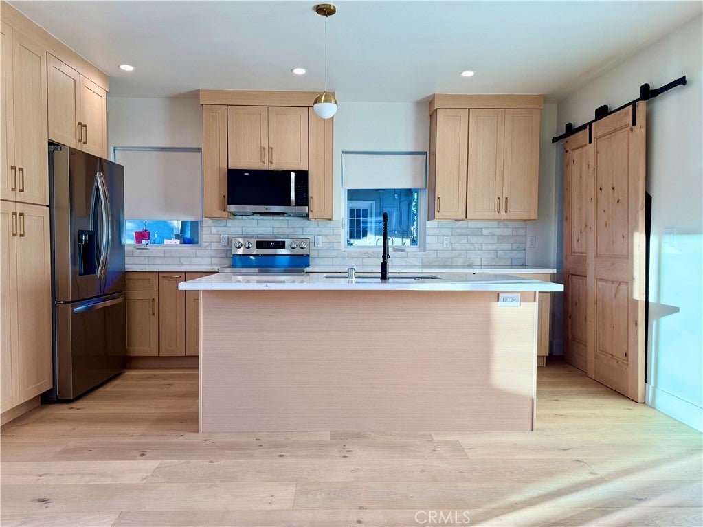 Photo of Listing #SR26028442