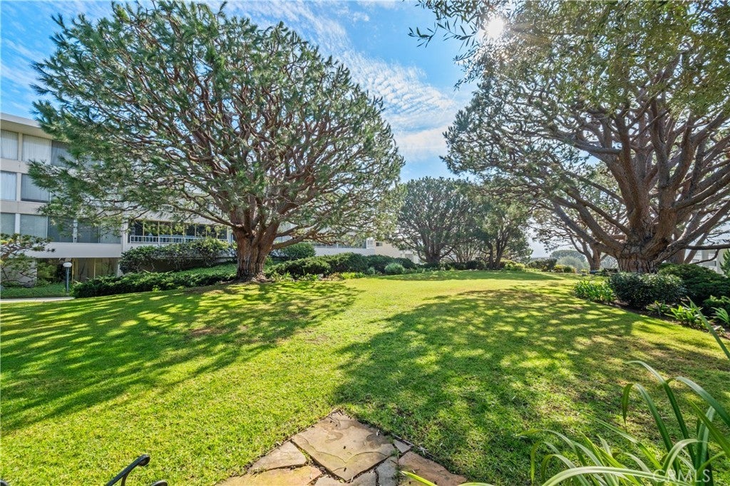 Photo of Listing #PV26028503