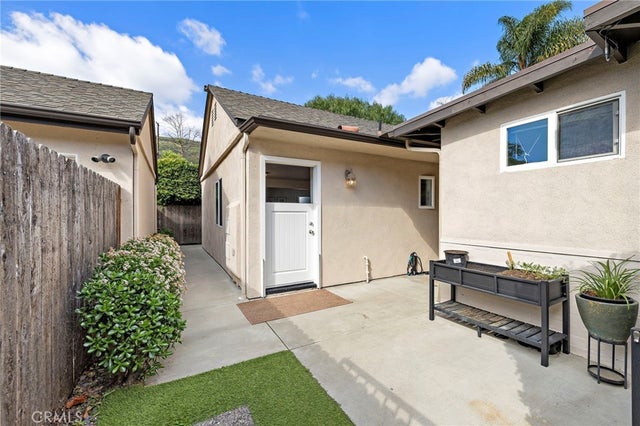 20451 Sun Valley Drive # B, Laguna Beach.