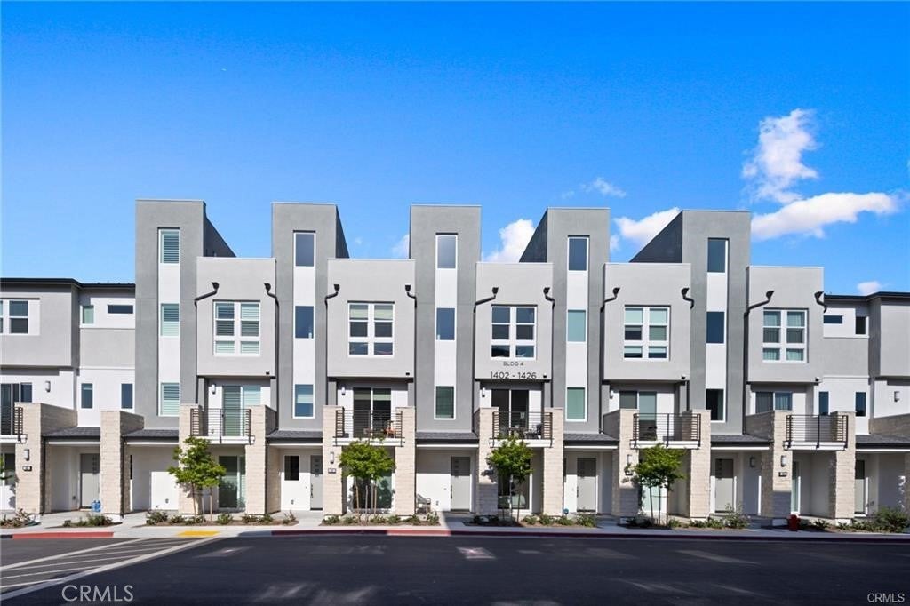 Photo of Listing #OC26028408