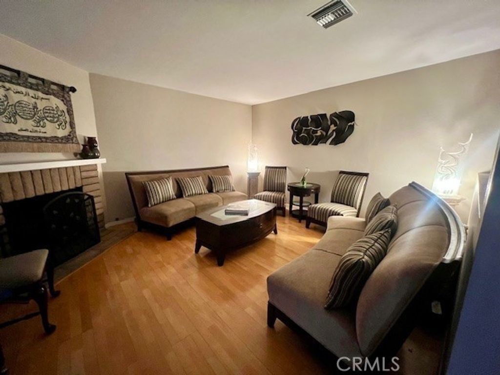 15654 Hillview Lane # 18, Granada Hills