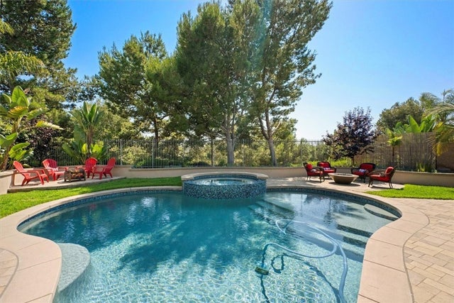 6326 Camino Marinero, San Clemente.