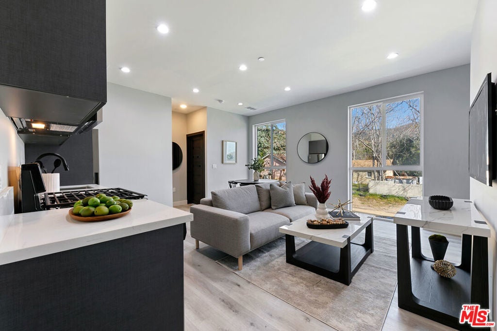 Photo of Listing #26650109