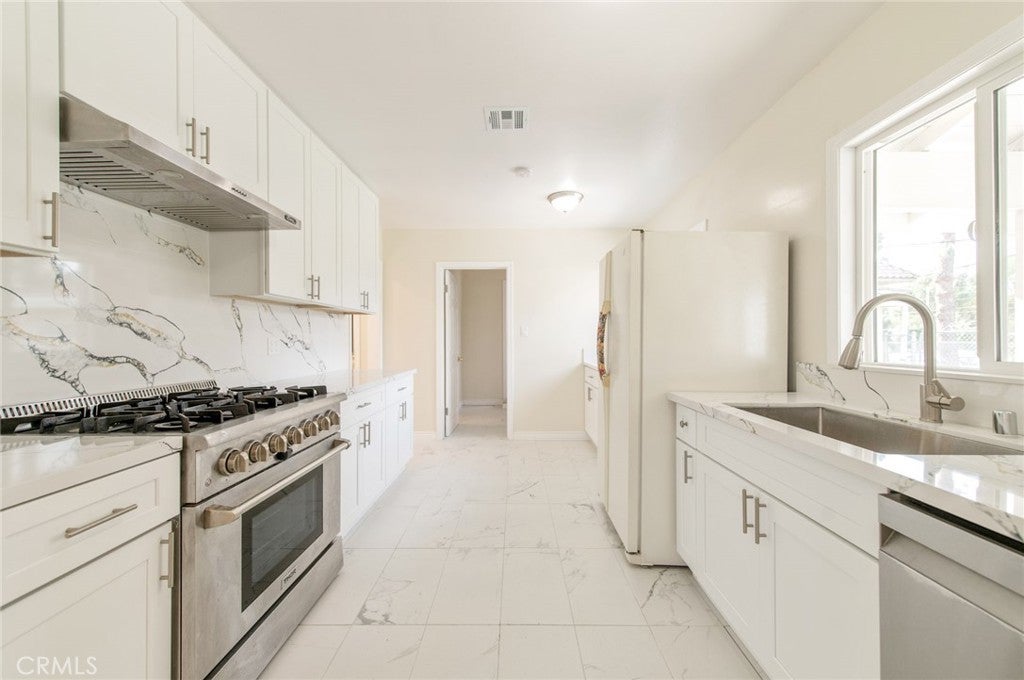 Photo of Listing #OC26030730