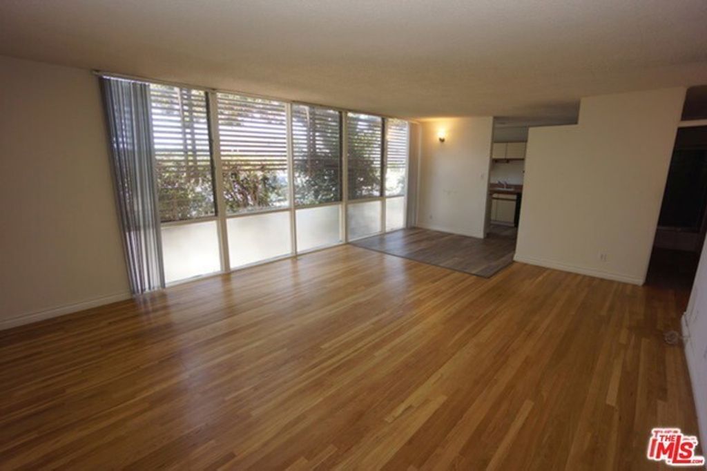 11133 Rose Avenue # 11, Los Angeles