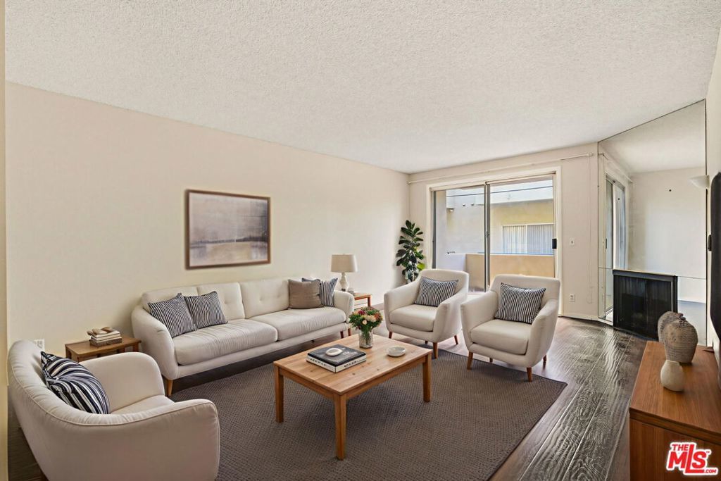 Photo of Listing #26649245