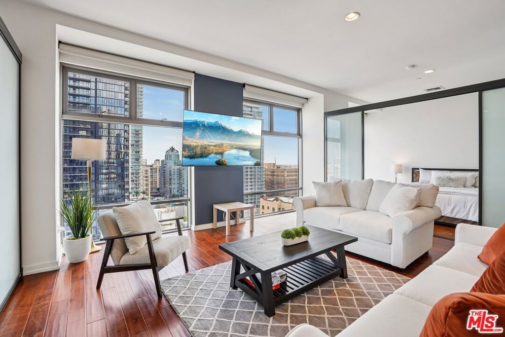 Photo of Listing #26649681