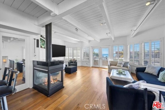 712 Highland Avenue, Manhattan Beach.