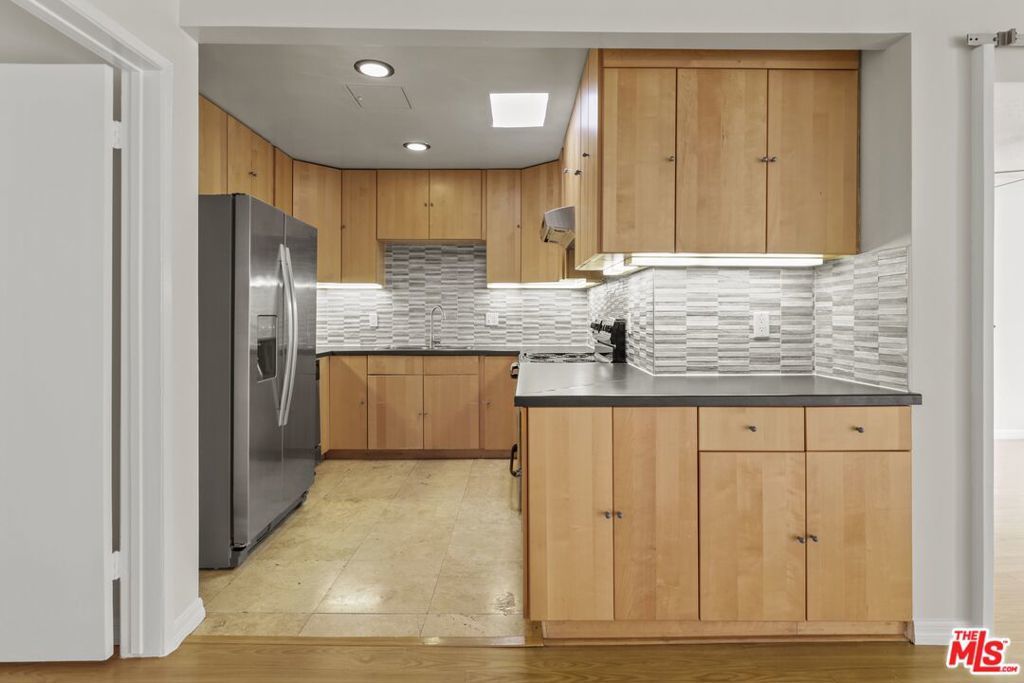 Photo of Listing #26650971