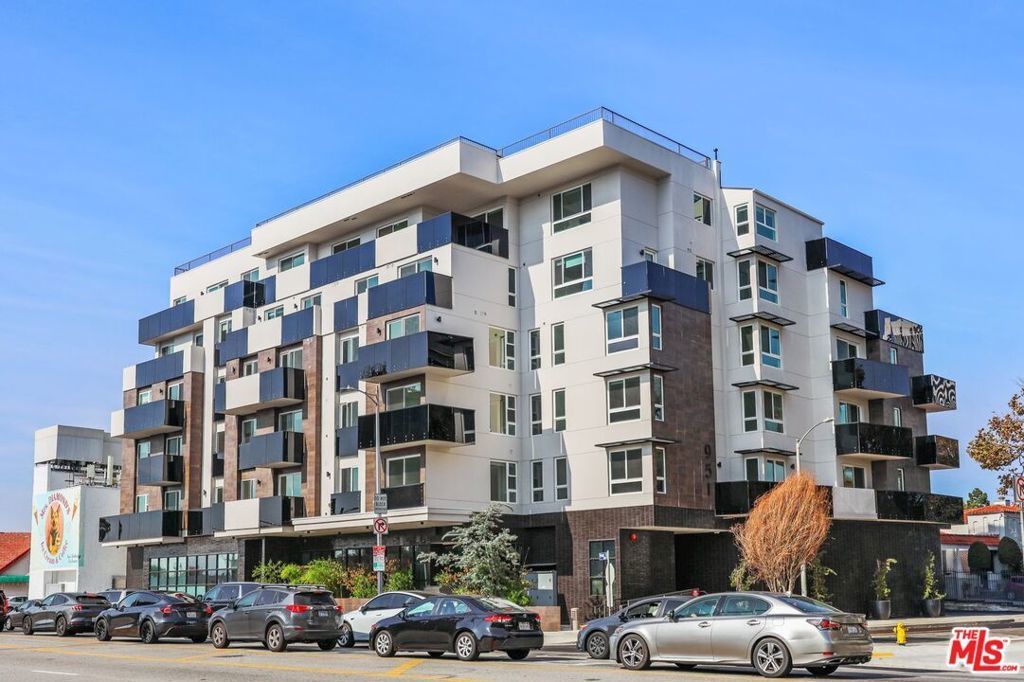 951 Ogden # 401, Los Angeles