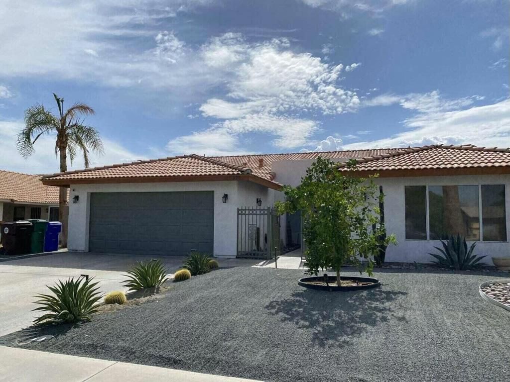 30925 Avenida Juarez, Cathedral City