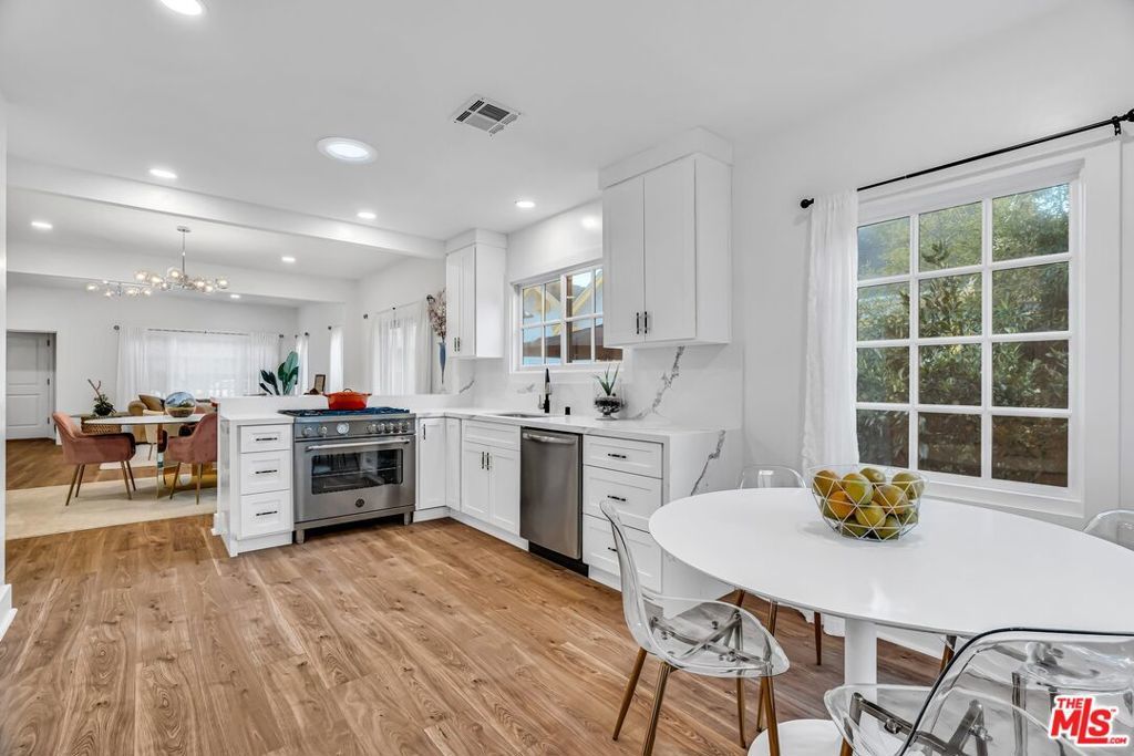 Photo of Listing #26651229