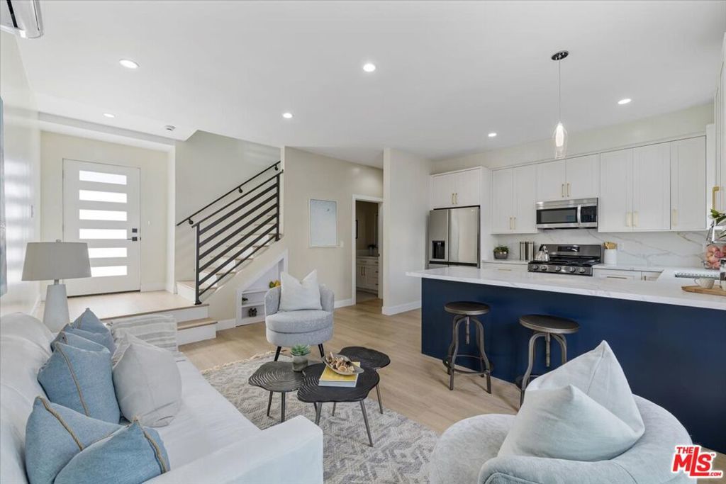 Photo of Listing #26651277