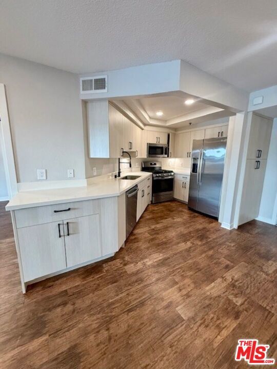 Photo of Listing #26651437