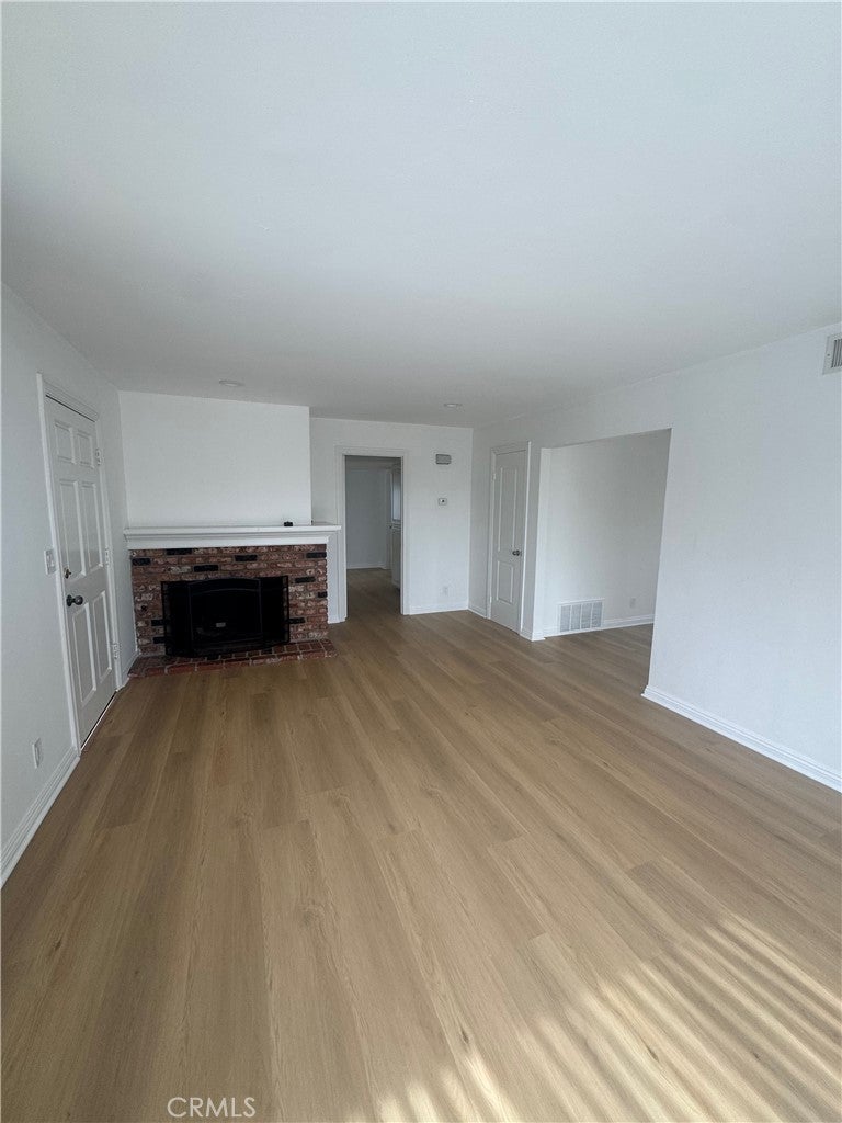 Photo of Listing #OC26031632