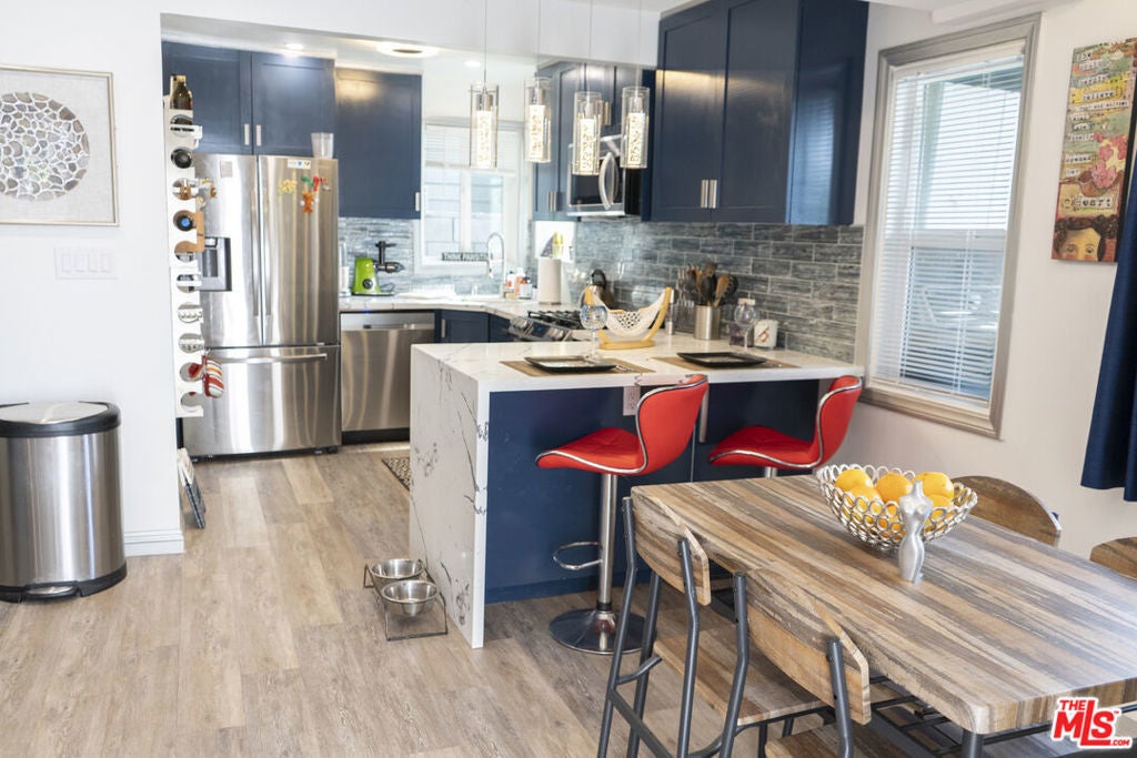 Photo of Listing #26651701