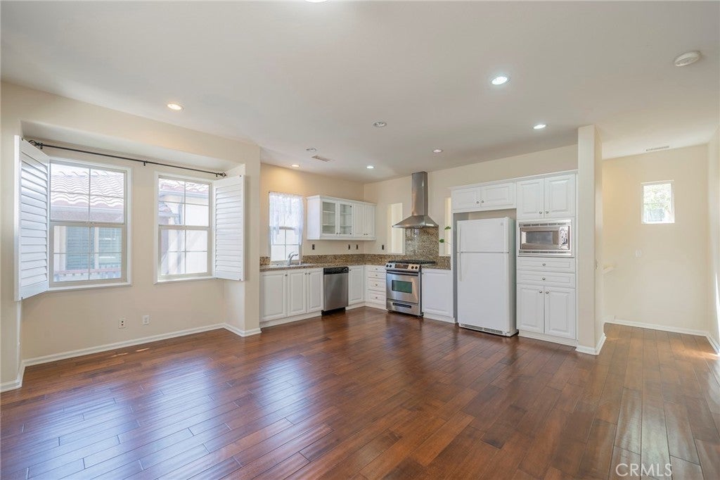 Photo of Listing #OC26033437