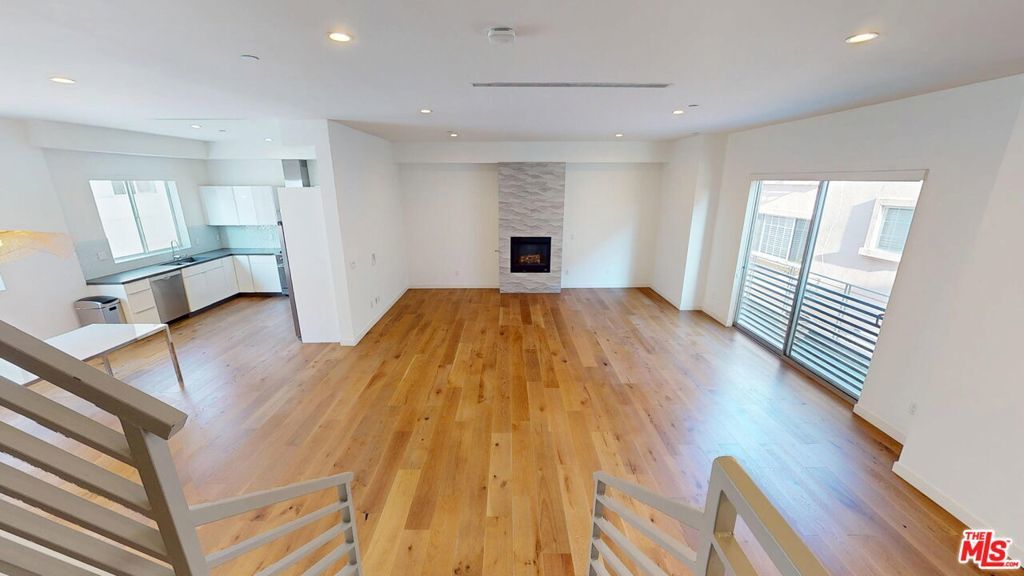 Photo of Listing #26651853