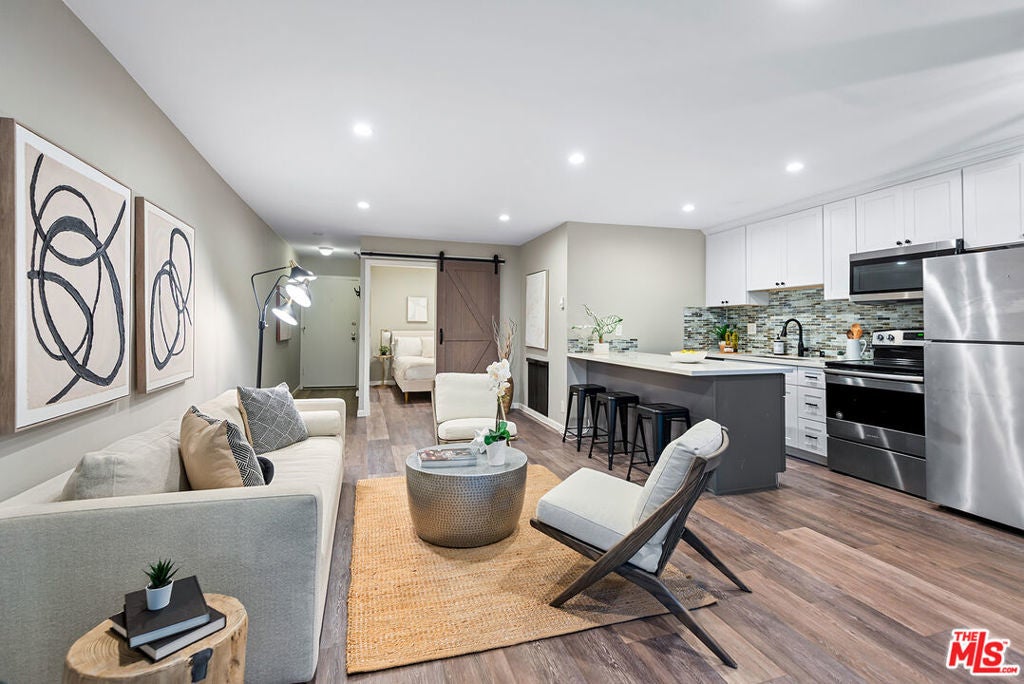 Photo of Listing #26651119